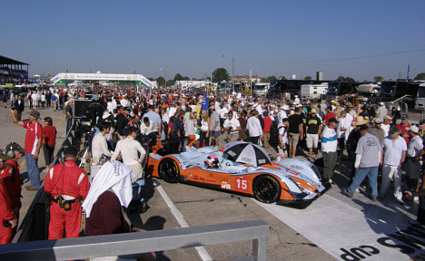 Der er altid trængsel til gridshow'et ved 12-timers løbet på Sebring, og står det til arrangørene, bliver det endnu 'værre' i 2012!